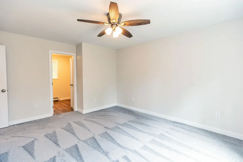 20 West Shore Road Swanzey NH 03446