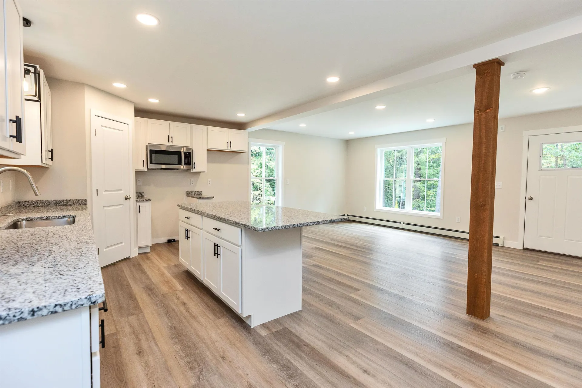 20 West Shore Road Swanzey NH 03446