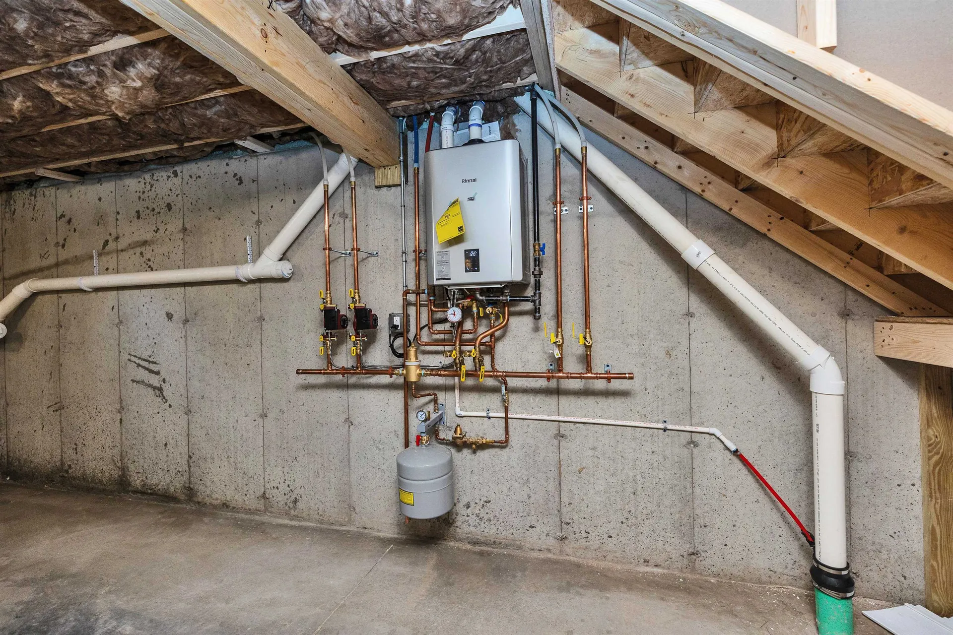 20 West Shore Road Swanzey NH 03446