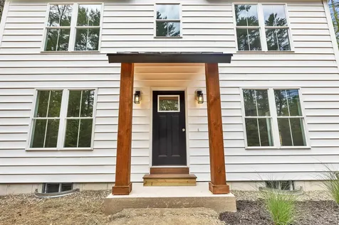 20 West Shore Road Swanzey NH 03446