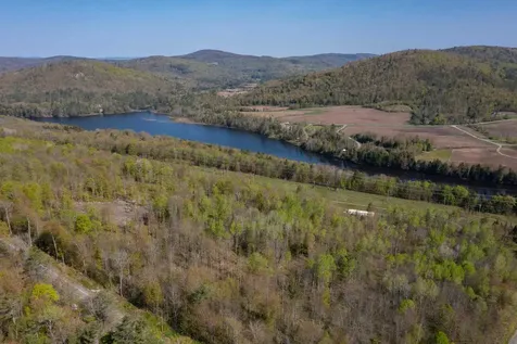 1822 Monroe Road Littleton NH 03561
