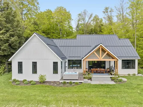 357 Country Club Loop Stowe VT 05672