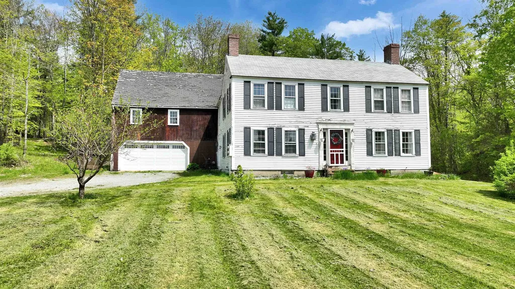 371 Center Road Hillsborough NH 03244