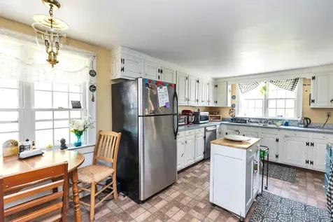 371 Center Road Hillsborough NH 03244