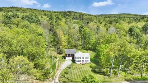371 Center Road Hillsborough NH 03244