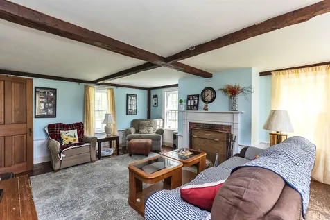 371 Center Road Hillsborough NH 03244