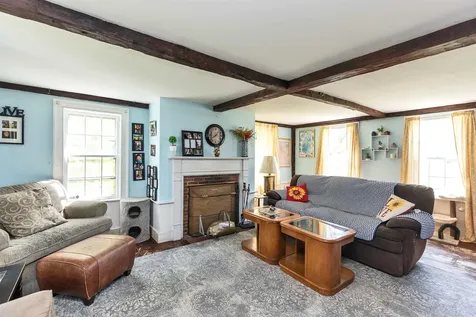 371 Center Road Hillsborough NH 03244