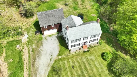 371 Center Road Hillsborough NH 03244