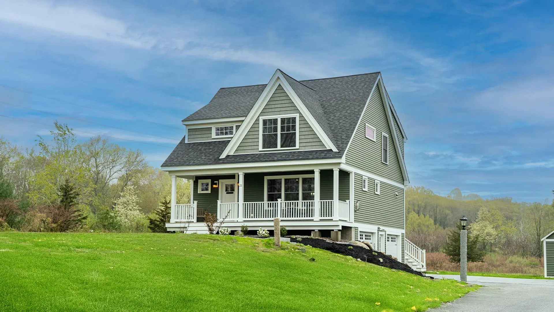 21 Lovering Road North Hampton NH 03862