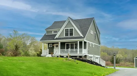 21 Lovering Road North Hampton NH 03862