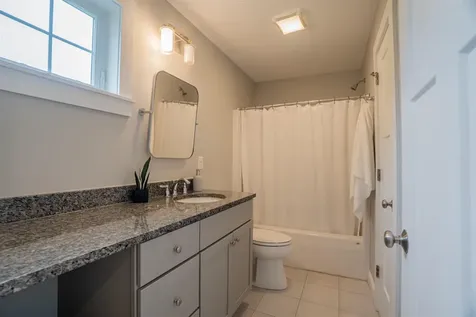 21 Lovering Road North Hampton NH 03862