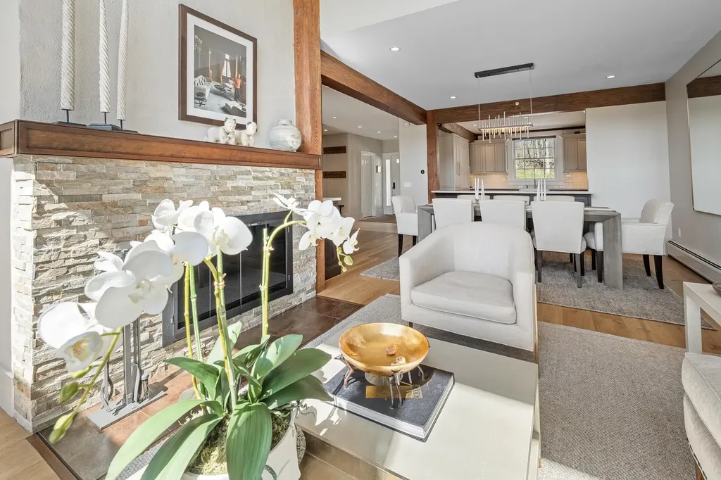 764 Barnumville Road Manchester VT 05255