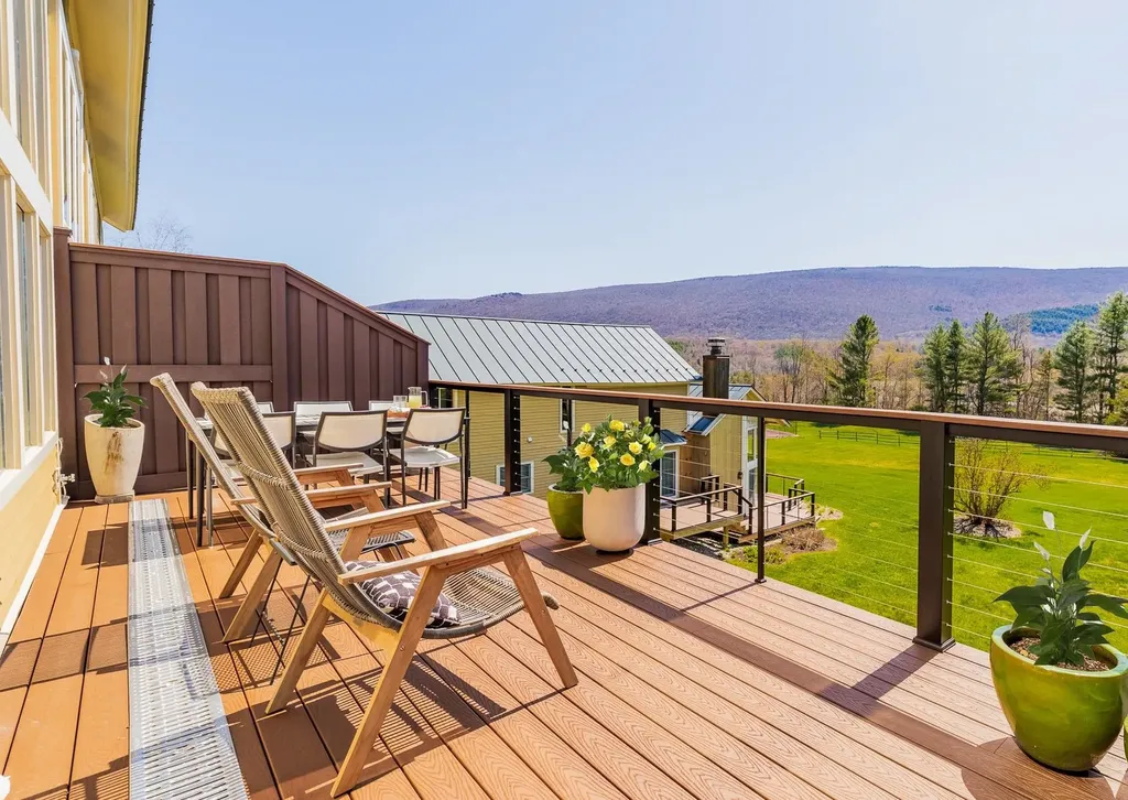 764 Barnumville Road Manchester VT 05255