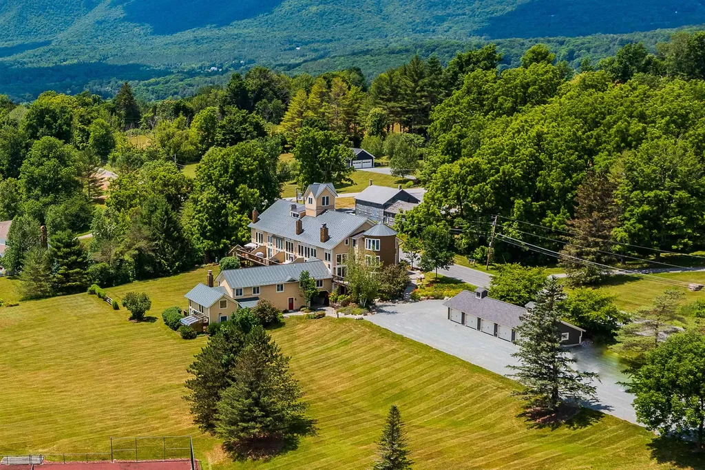 764 Barnumville Road Manchester VT 05255