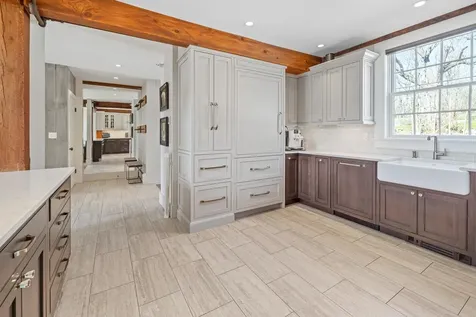 764 Barnumville Road Manchester VT 05255