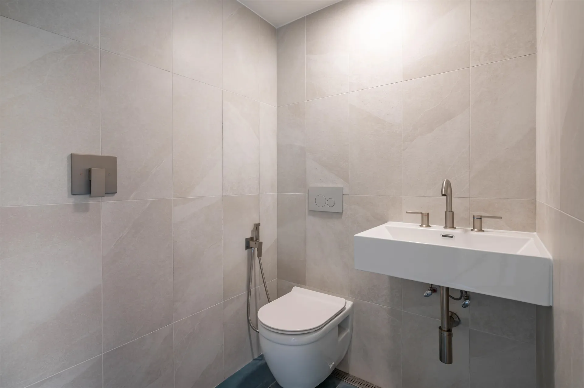 51 Depot Road Hampton Falls NH 03844