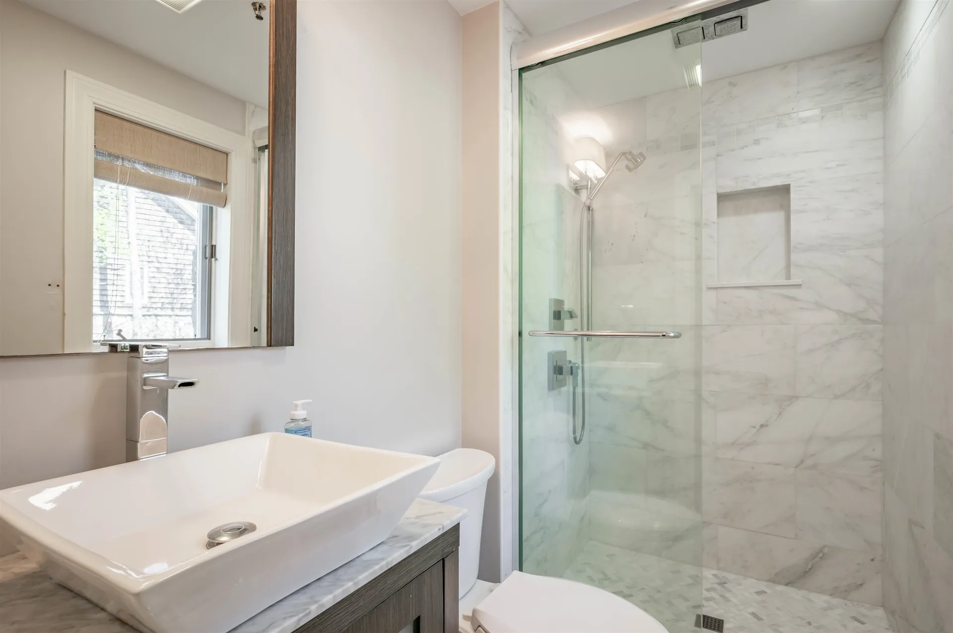 51 Depot Road Hampton Falls NH 03844