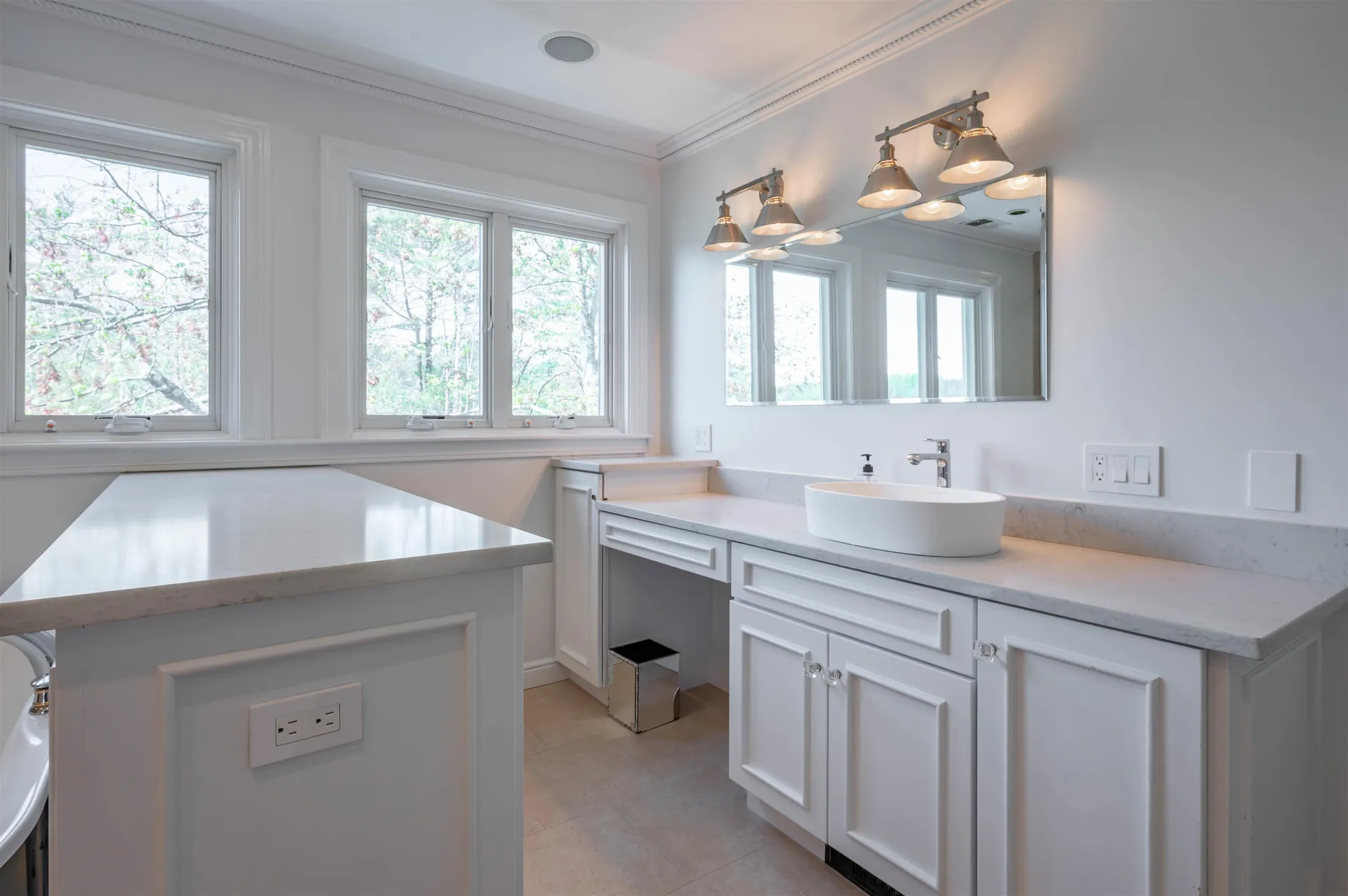 51 Depot Road Hampton Falls NH 03844