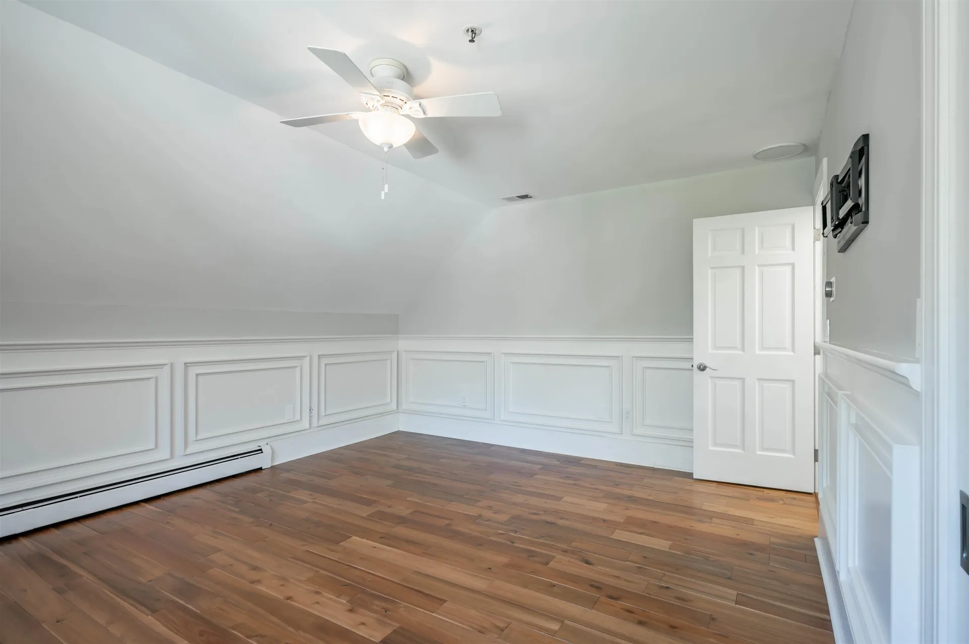 51 Depot Road Hampton Falls NH 03844