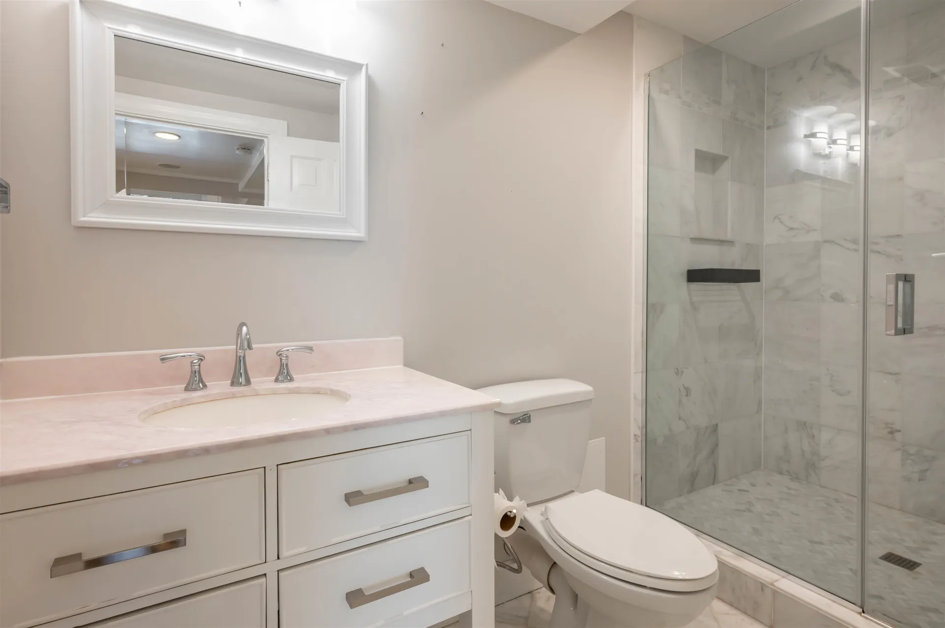 51 Depot Road Hampton Falls NH 03844