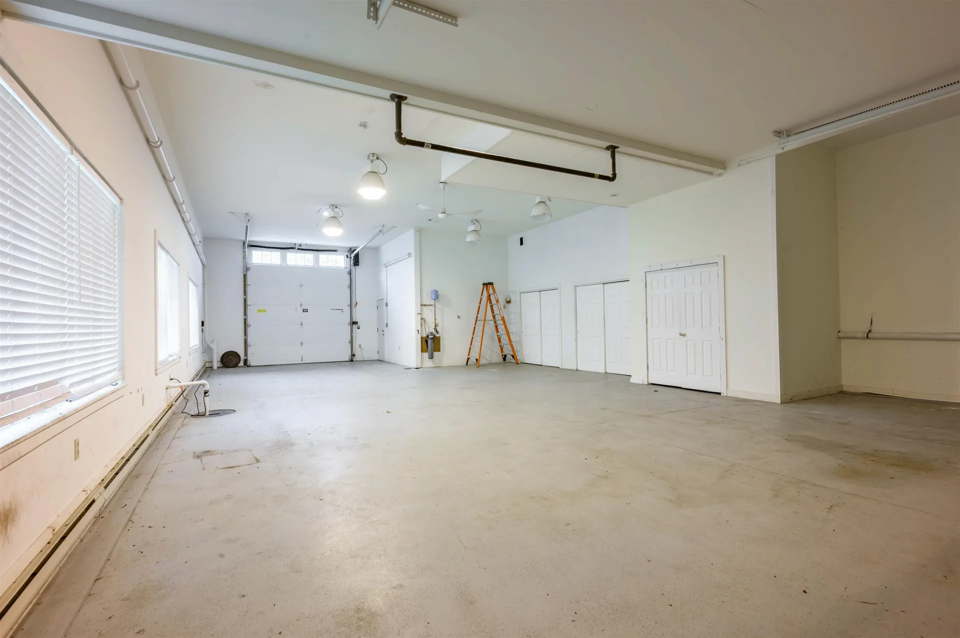 51 Depot Road Hampton Falls NH 03844