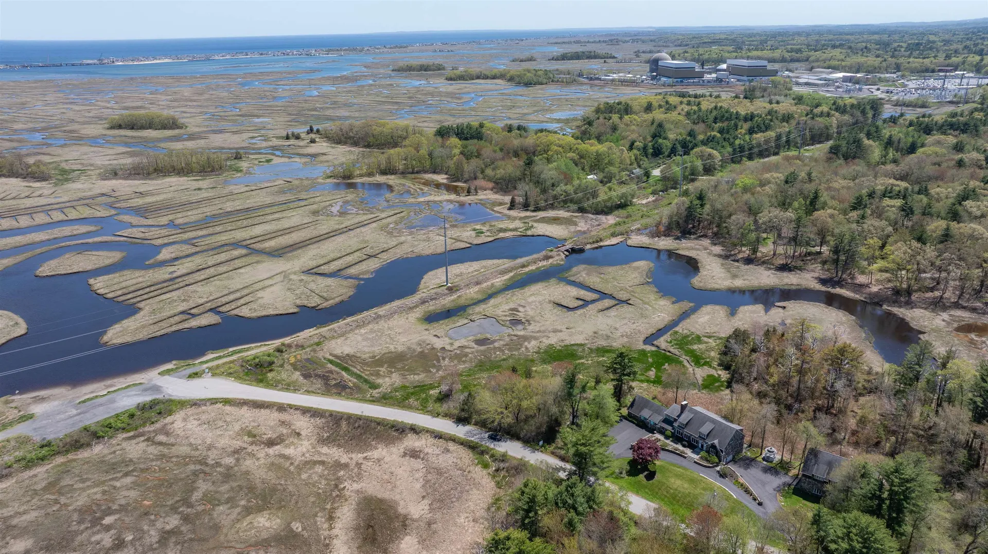 51 Depot Road Hampton Falls NH 03844