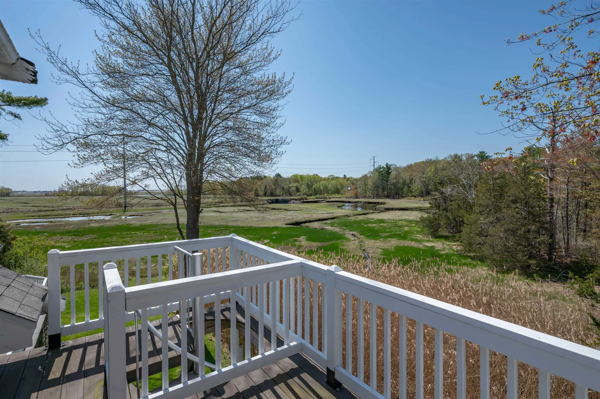 51 Depot Road Hampton Falls NH 03844