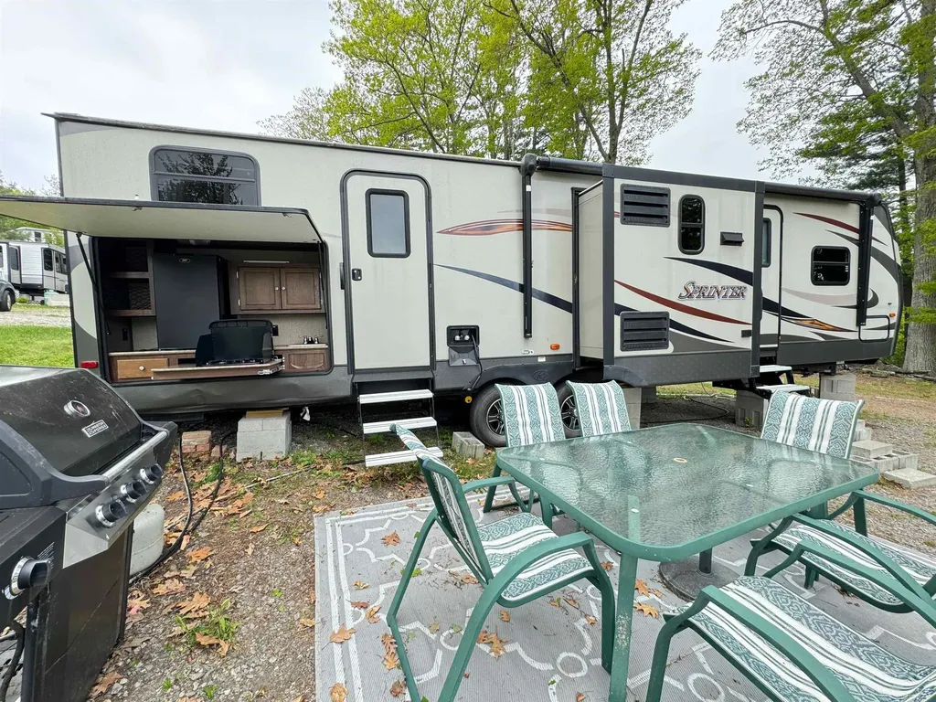 728 Scenic Road Laconia NH 03246