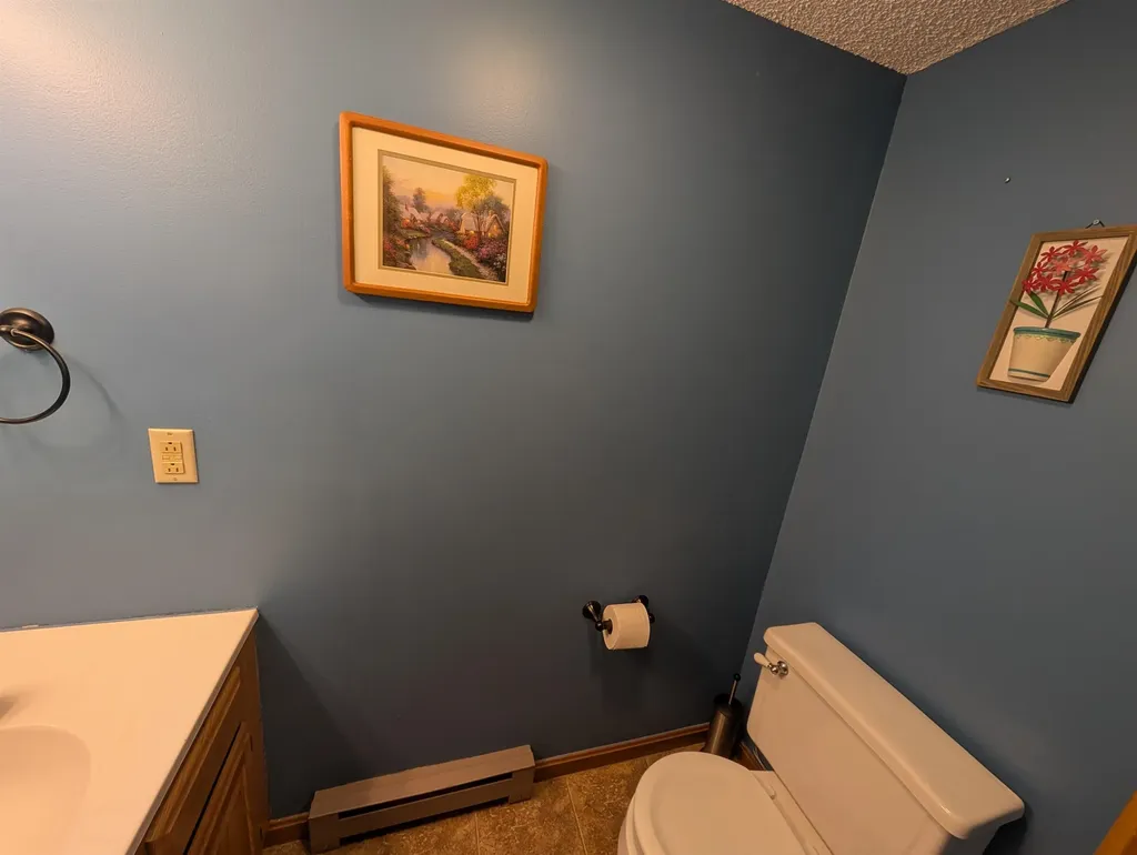 11 Cascade Drive Woodstock NH 03262