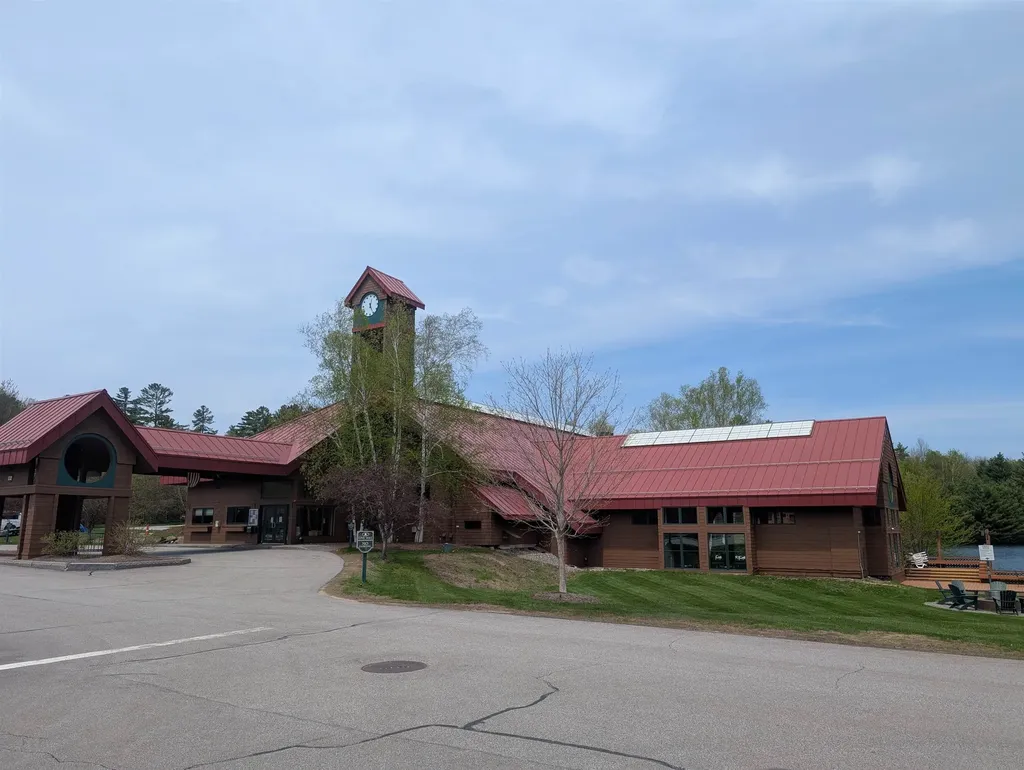 11 Cascade Drive Woodstock NH 03262