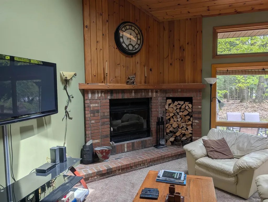 11 Cascade Drive Woodstock NH 03262