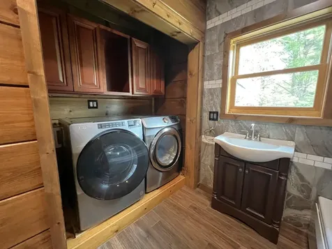 482 East Side River Road Milan NH 03570