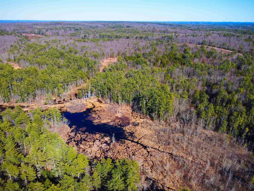 Old Chester Turnpike Chester NH 03036
