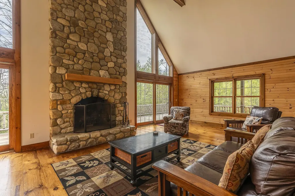 524 Reilly Road Londonderry VT 05148