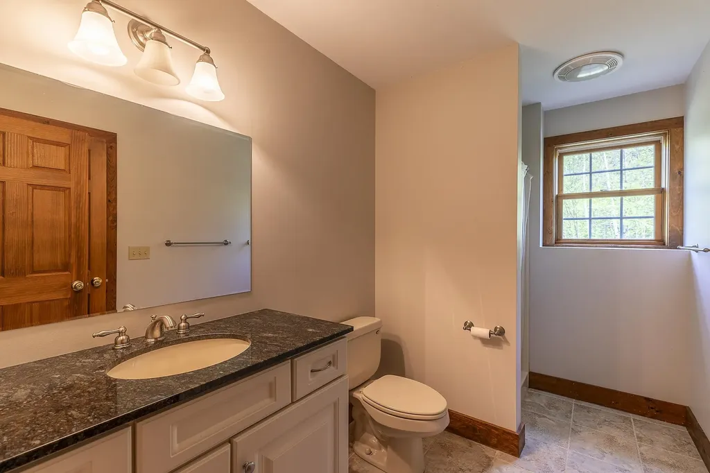 524 Reilly Road Londonderry VT 05148