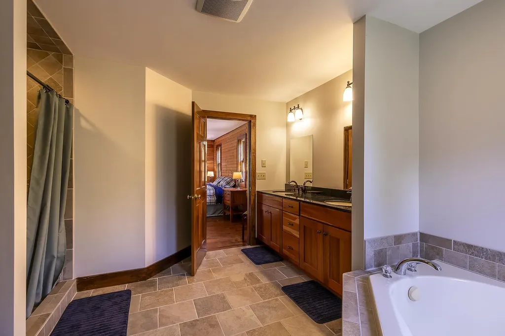 524 Reilly Road Londonderry VT 05148