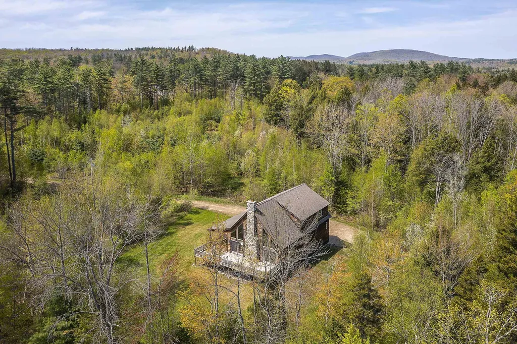 524 Reilly Road Londonderry VT 05148