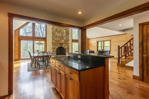 524 Reilly Road Londonderry VT 05148