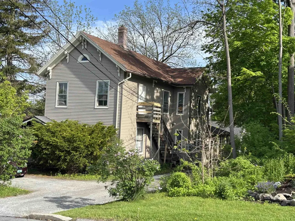29 Grant Avenue Rutland City VT 05701