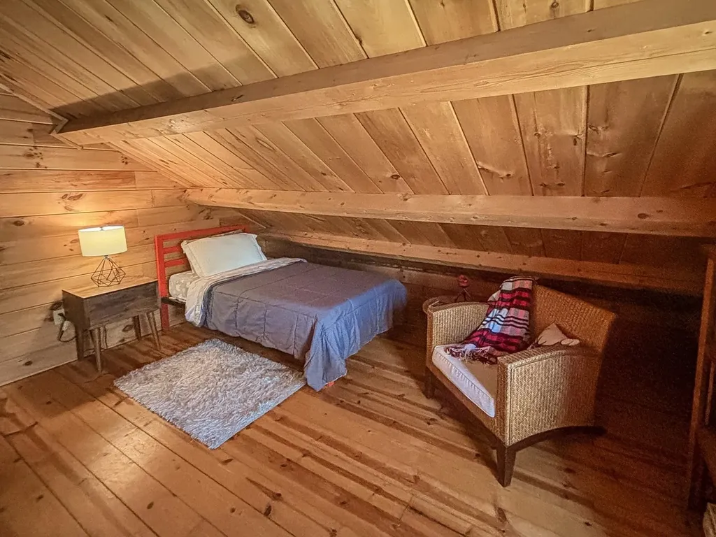 66 Windsor Lane Haverhill NH 03785