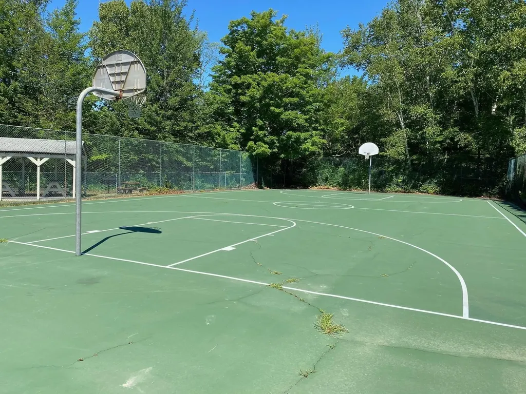 66 Windsor Lane Haverhill NH 03785