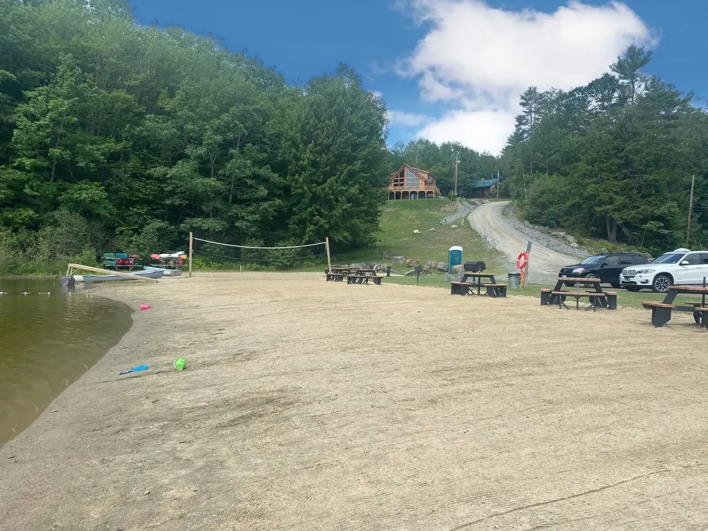 66 Windsor Lane Haverhill NH 03785