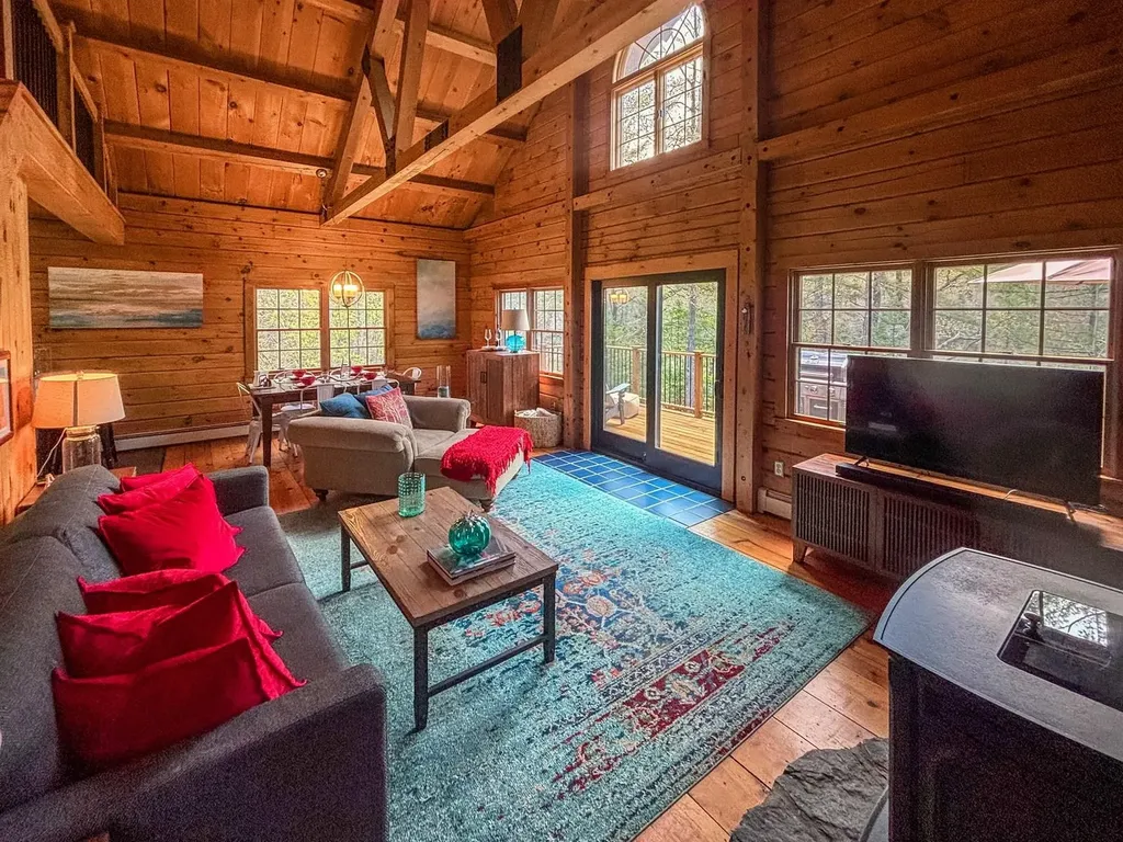 66 Windsor Lane Haverhill NH 03785