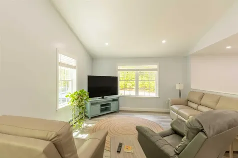 25 Woodcrest Drive Ossipee NH 03864