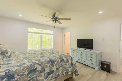25 Woodcrest Drive Ossipee NH 03864