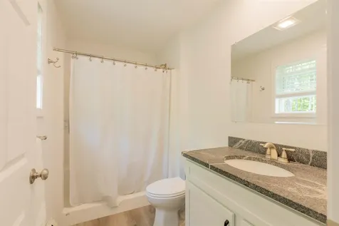 25 Woodcrest Drive Ossipee NH 03864