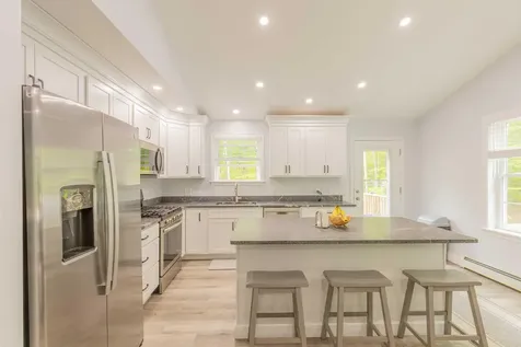 25 Woodcrest Drive Ossipee NH 03864