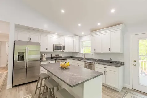25 Woodcrest Drive Ossipee NH 03864