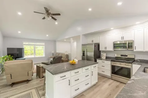 25 Woodcrest Drive Ossipee NH 03864