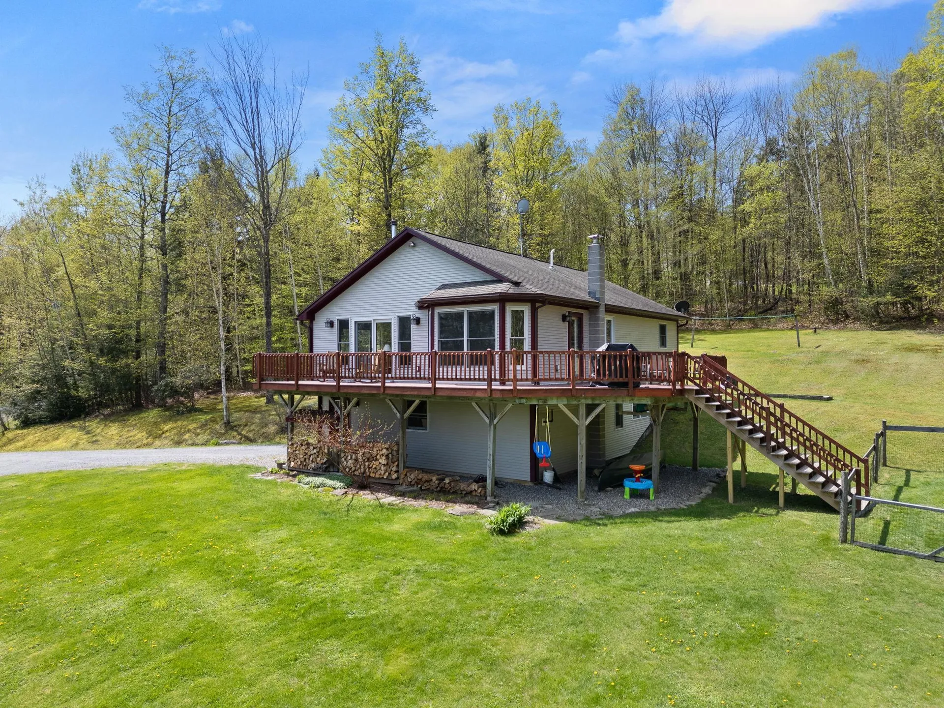 214 Hillcrest Avenue Duxbury VT 05660